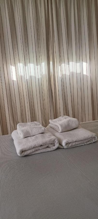 Gota De Mar Hostel Лос Абригос Екстериор снимка